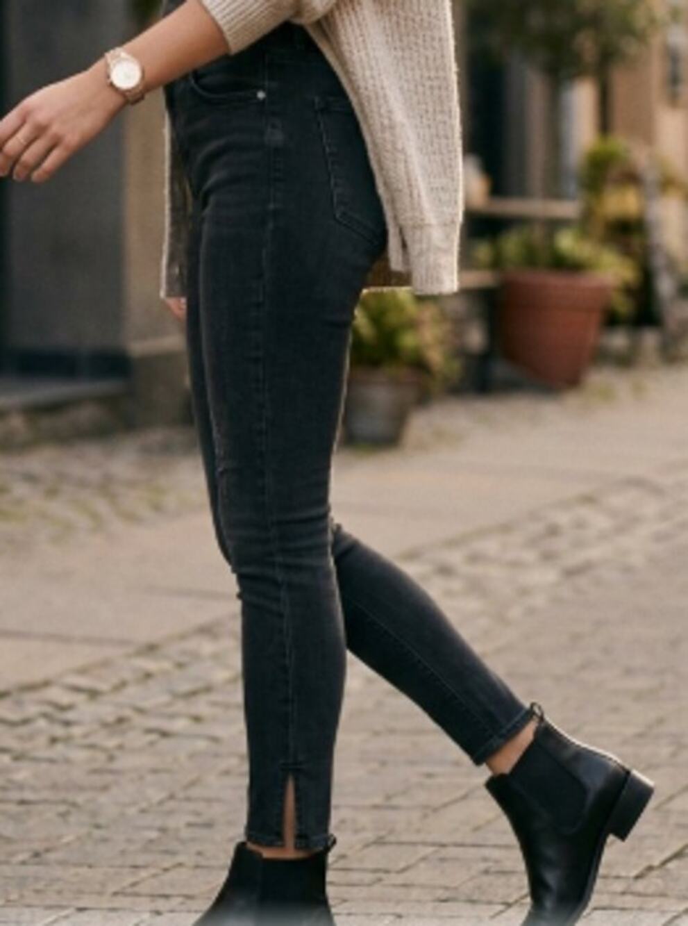 Good American 'Good Legs' Side Slit Skinny Jeans sz 8/29